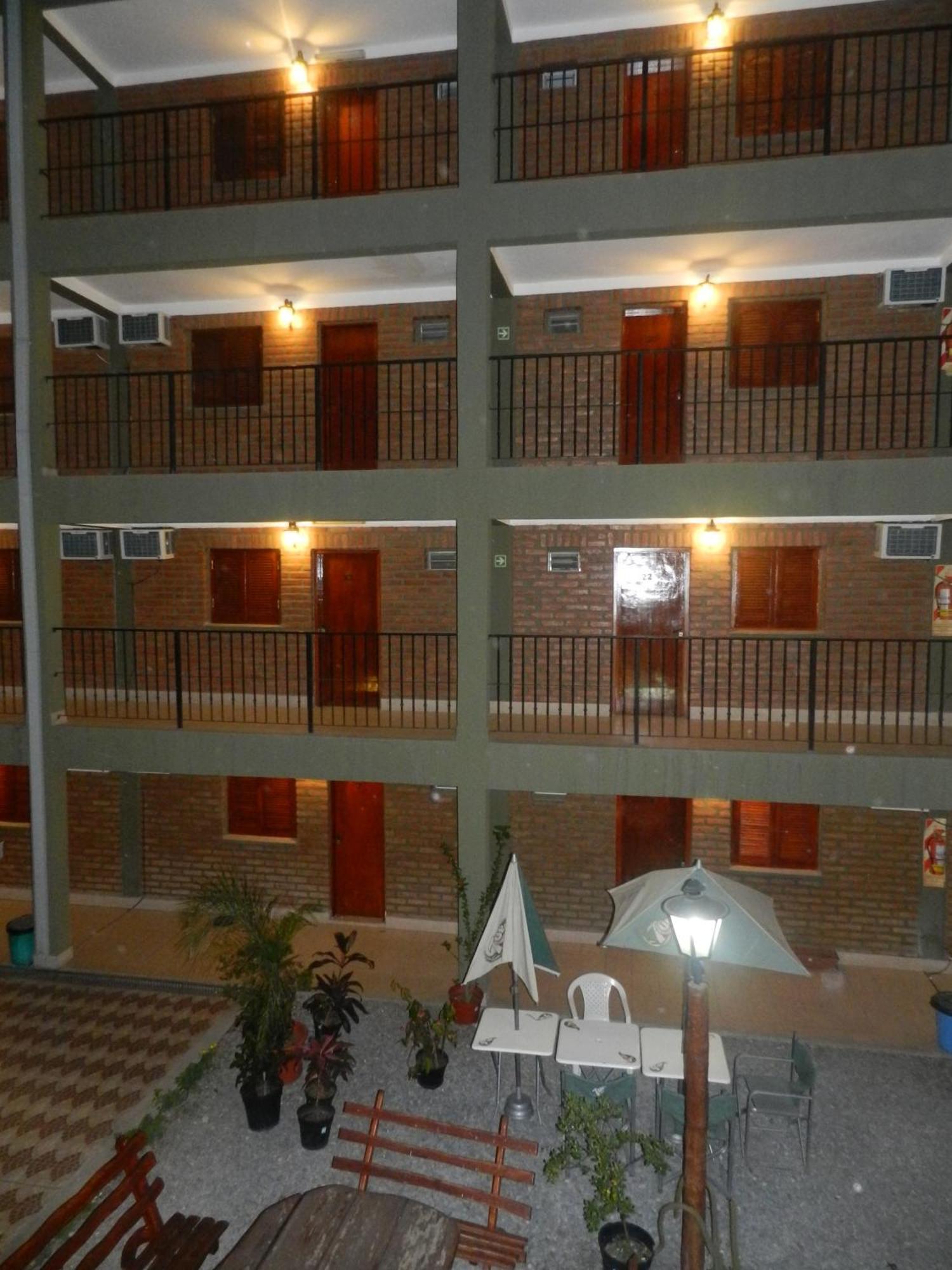 Hotel Buenos Aires Салта Екстериор снимка