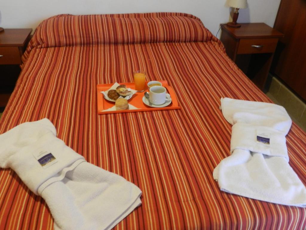 Hotel Buenos Aires Салта Екстериор снимка